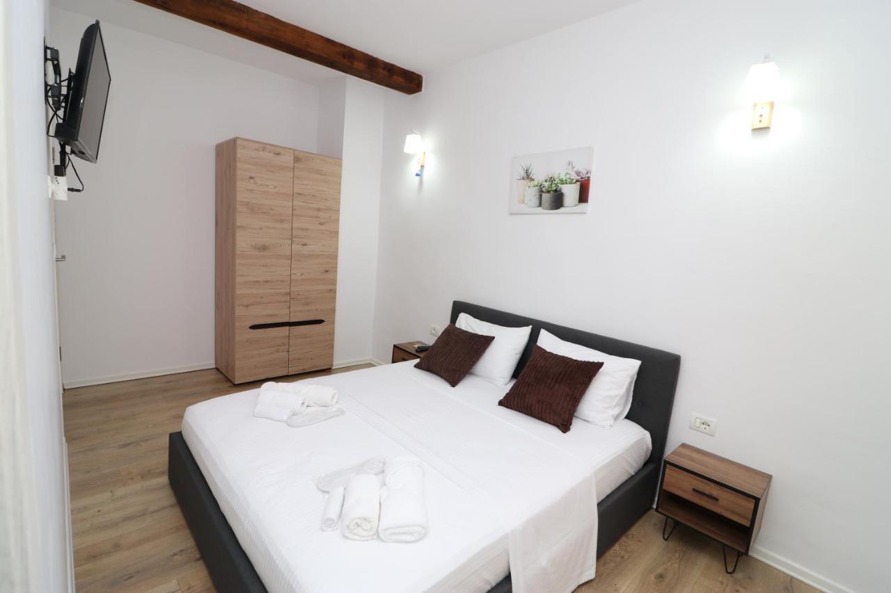 Gaia Bed & Breakfast Vlorë Екстериор снимка