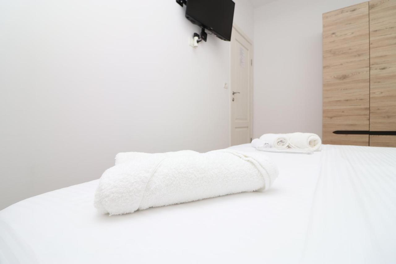 Gaia Bed & Breakfast Vlorë Екстериор снимка